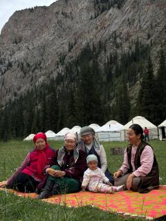 Yurt Camp Shabyr On the Way to Song-Kul Lake, by Moldo-Ashuu Pass - 0