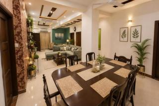 Vista Residences - 5