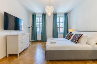 Old Town Boutique Studio by What a Flat - 6
