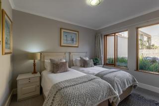 Pezula Villa- large, spacious and affordable! - 3