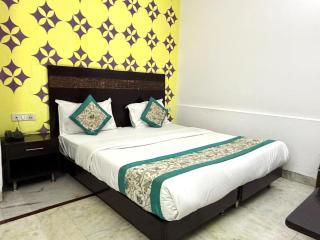 Hotel Mandakini -Near Karol Bagh Metro Station - 3