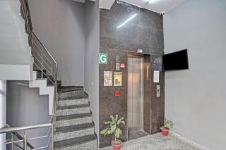 Signature Hotel Noida-62 - 9