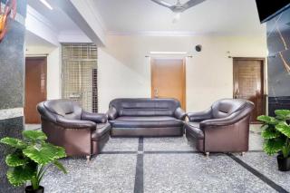 Super Collection O Rio Kondapur Near Rahavendra Colony - 5