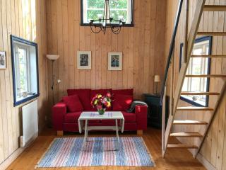 Cottage in a quiet location in a beautiful garden in Vickleby - 4