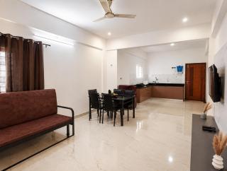 Blossom Service Apartment - 2