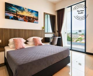 PD D'Wharf The Nest Studio With 50' Smart TV & Free WIFI - 9