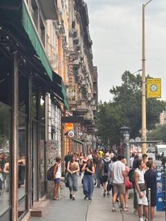Astoria Center 8 - 1