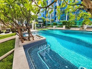 Modern Pool View Stay - The Niche Mono Ratchavipha - 7