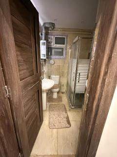 Entire place-Fully Brand New Furniture - New Cairo - 4