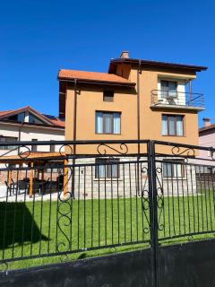 Rila Peaks Guest House - 5
