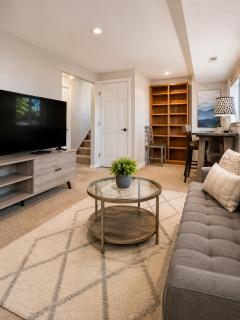 Tranquility Base - Family Fun Modern Farm House - 5