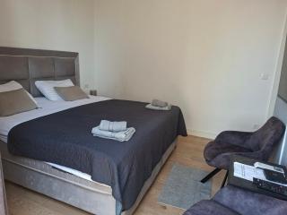 Belgrade Waterfront PENTHOUSE with Private Jacuzzi - 5