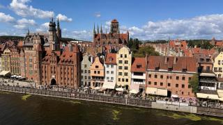 The Pearl on the Motława River. - 0