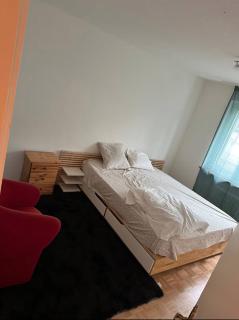 1 Bedroom in shared Flat - 4