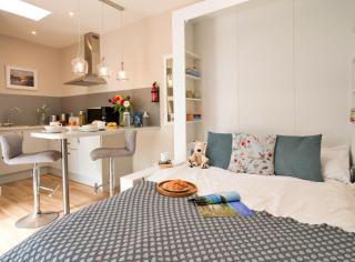 Finest Retreats - The Hideaway - Studio Apartment in Porthleven - 8