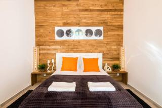 Cracow Best Location Apartment with Garden - 3