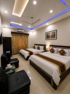 The Galaxy Family Guest House - 0