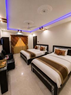 The Galaxy Family Guest House - 3