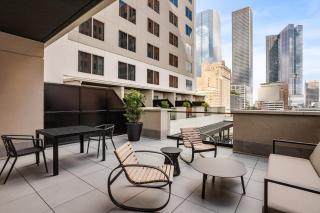 Staybridge Suites Houston Downtown by IHG - 4