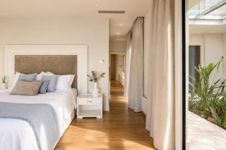 Luxury Villa Zephyros - 2