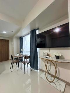 One LakeShore Condominium - 6