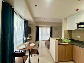 One LakeShore Condominium - 2