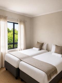 Upgraded Modern 2BR Suite - 3