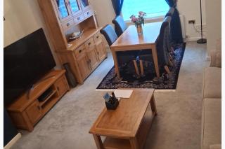House Sleeps 5 with Parking and Garden - 8