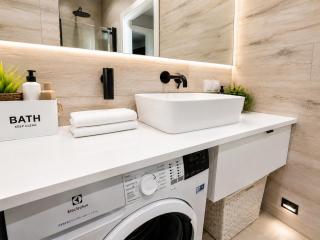Miko Apartment 2 - 4