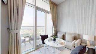 Vacationer Holiday Homes I Gorgeous Studio with City Skyline View I Prime Location in Marina - 9