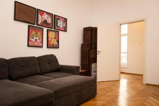 Ultra Central 3Bedroom Apartment with Self Check in - 9