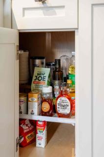 Great for couples, academics, near Harvard - 4
