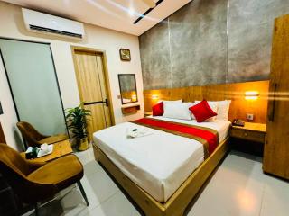 Bloom Hotel Lahore - 5