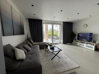 Sifah City Escape - 1