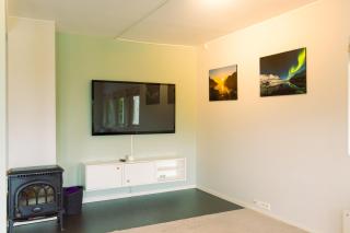 Spacious Aurora Apartment, King Beds - 4