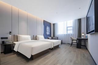 Atour Hotel Huaihua High-Speed South Railway Station - 4