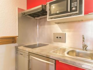 Studio lumineux près des pistes avec balcon - FR-1-275-154 - 2