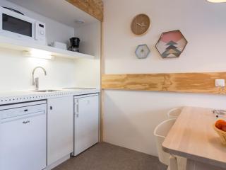 Studio rénové proche centre, balcon, 5 couchages, WIFI inclus - FR-1-346-378 - 1