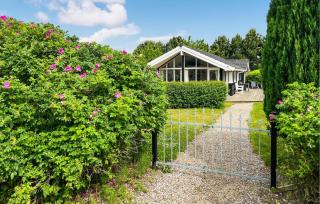 3 Bedroom Amazing Home In Humble - 6