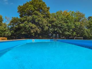 Four Seasons Cottage - Langtree - 2