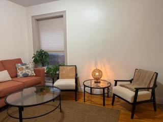2-BDR-Fully Furnished Cozy Apartment, Near Columbia University - 1