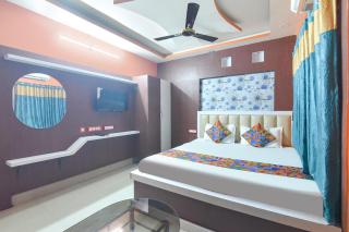FabHotel Subharaj Palace - 7