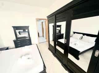 Residence Inaya 2 AVEC GARAGE pour les familles Accès réservé aux voyageurs déclarés Uniquement PAS DE VISITEURS - Oran - 2