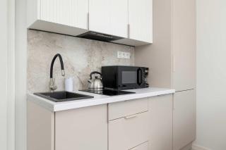 Modern Apartment in Cracow with Balcony, Desk and Parking by Noclegi Renters - 7