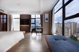 Atour Hotel Guiyang Guanshan Lake Park - 9