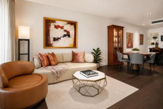 Luxury 2B2B Albert Park Lakeside Apartment with Pool, Gym, Sauna & CarPark - 2