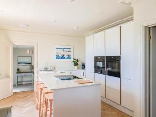 30 Southdown Avenue - 1