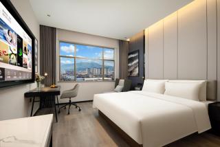 Atour Hotel Tengchong Wenxing Building - 4