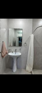 Cozy & Quiet Room with Mountain Views in Yerevan - Erevan - 6
