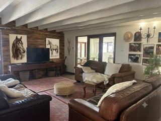 The Safari Villa with Swimming Pool & Views - 5
